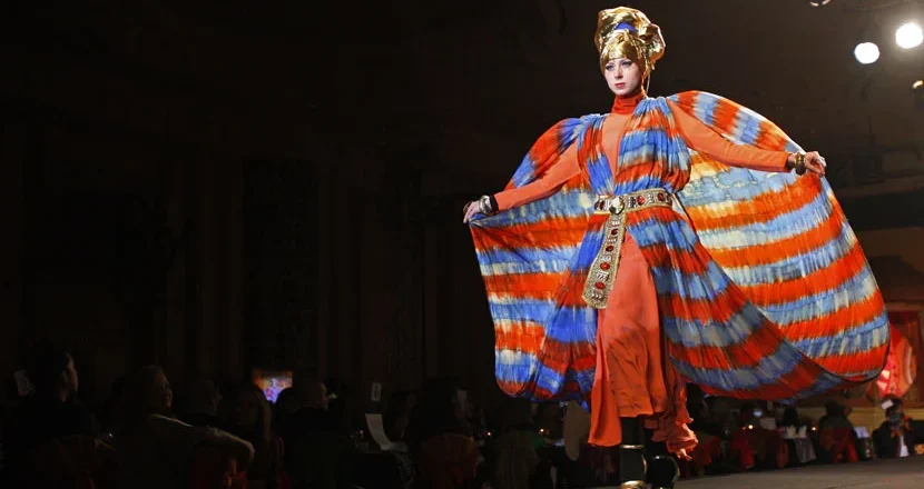 Dian Pelangi Takes Center Stage: Bridging Modernity and Tradition at the Kuala Lumpur Islamic Fashion Festival